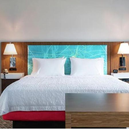 Hampton Inn Midland, On Bagian luar foto